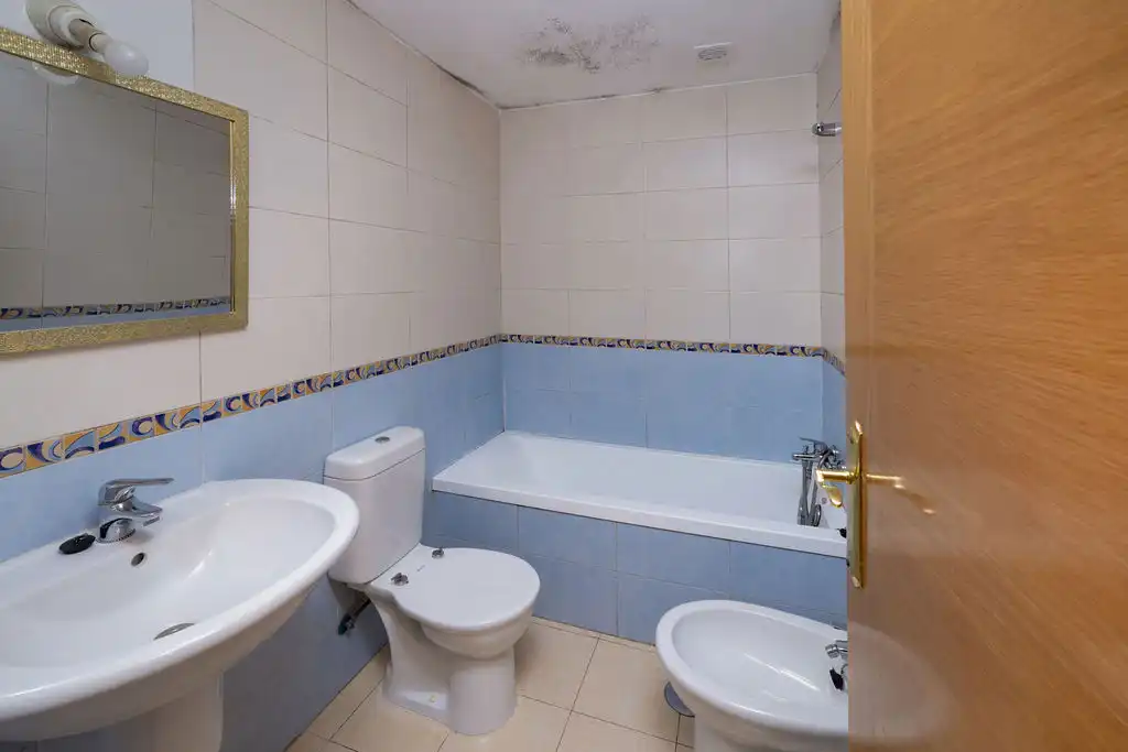 Baño de Piso en venta en Alicante / Alacant con Trastero