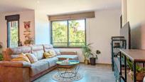 Living room of Flat for sale in Burjassot  with Air Conditioner, Heating and Balcony