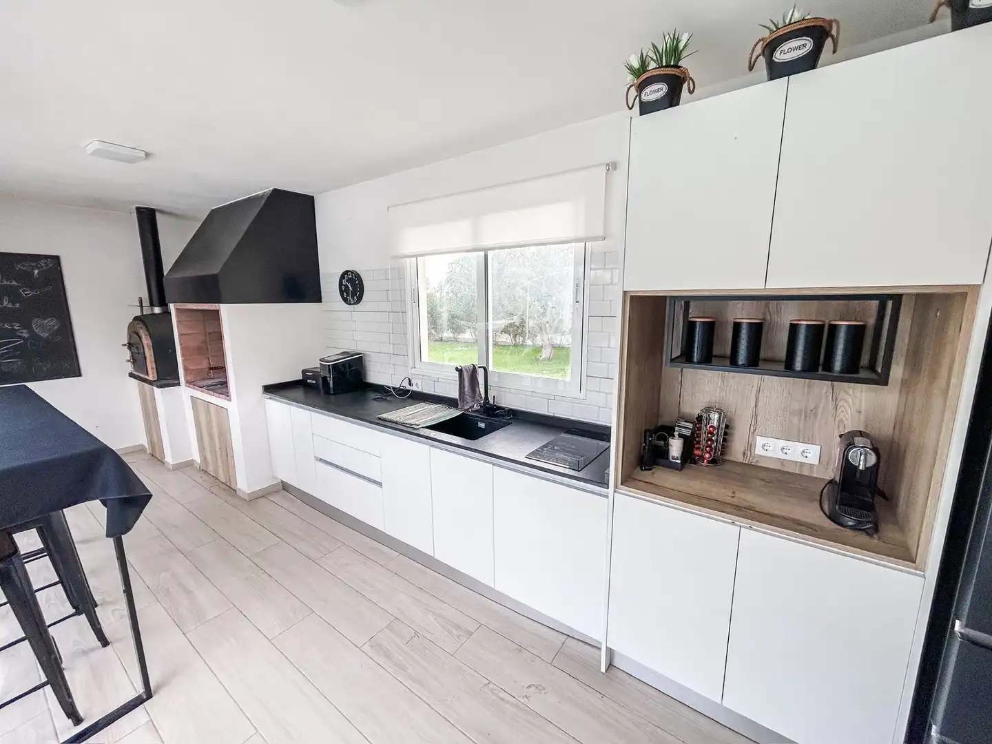 Cocina de Casa o chalet en venta en Crevillent con Aire acondicionado, Calefacción y Jardín privado