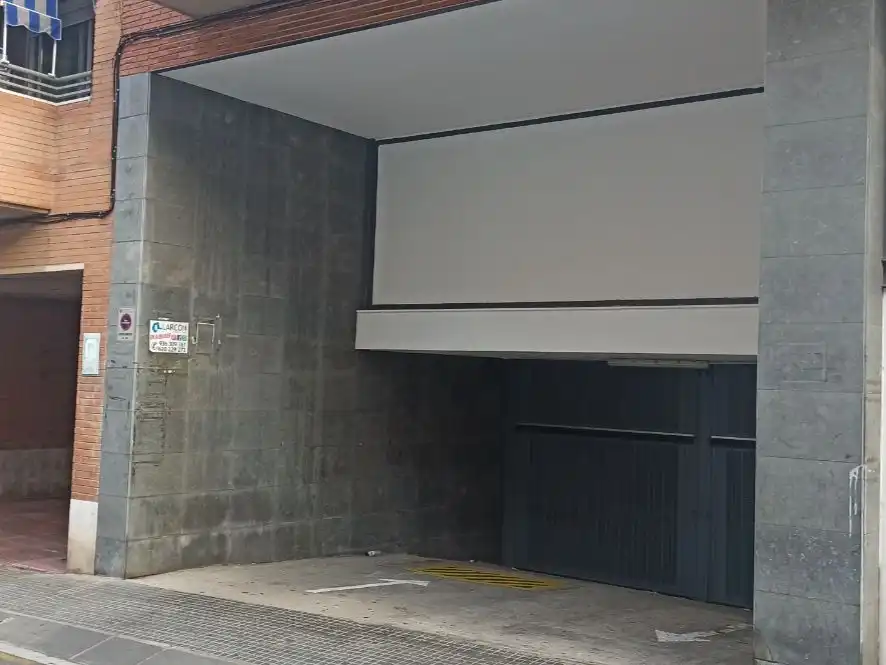 Parkplatz von Garage zur Miete in Sant Boi de Llobregat