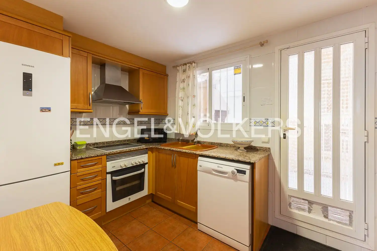 Duplexes for rent in Carrer Riu Xúquer, Playas de Puçol