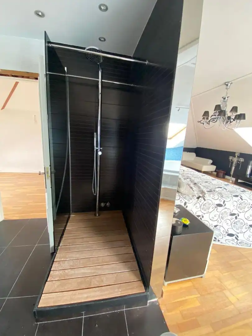 Baño de Edificio en venta en Santa Cruz de Bezana