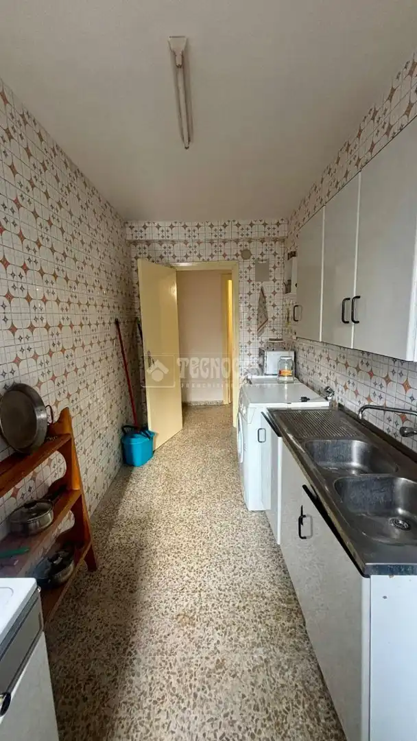 Piso en venta en C. Luz Casanova, Cartuja