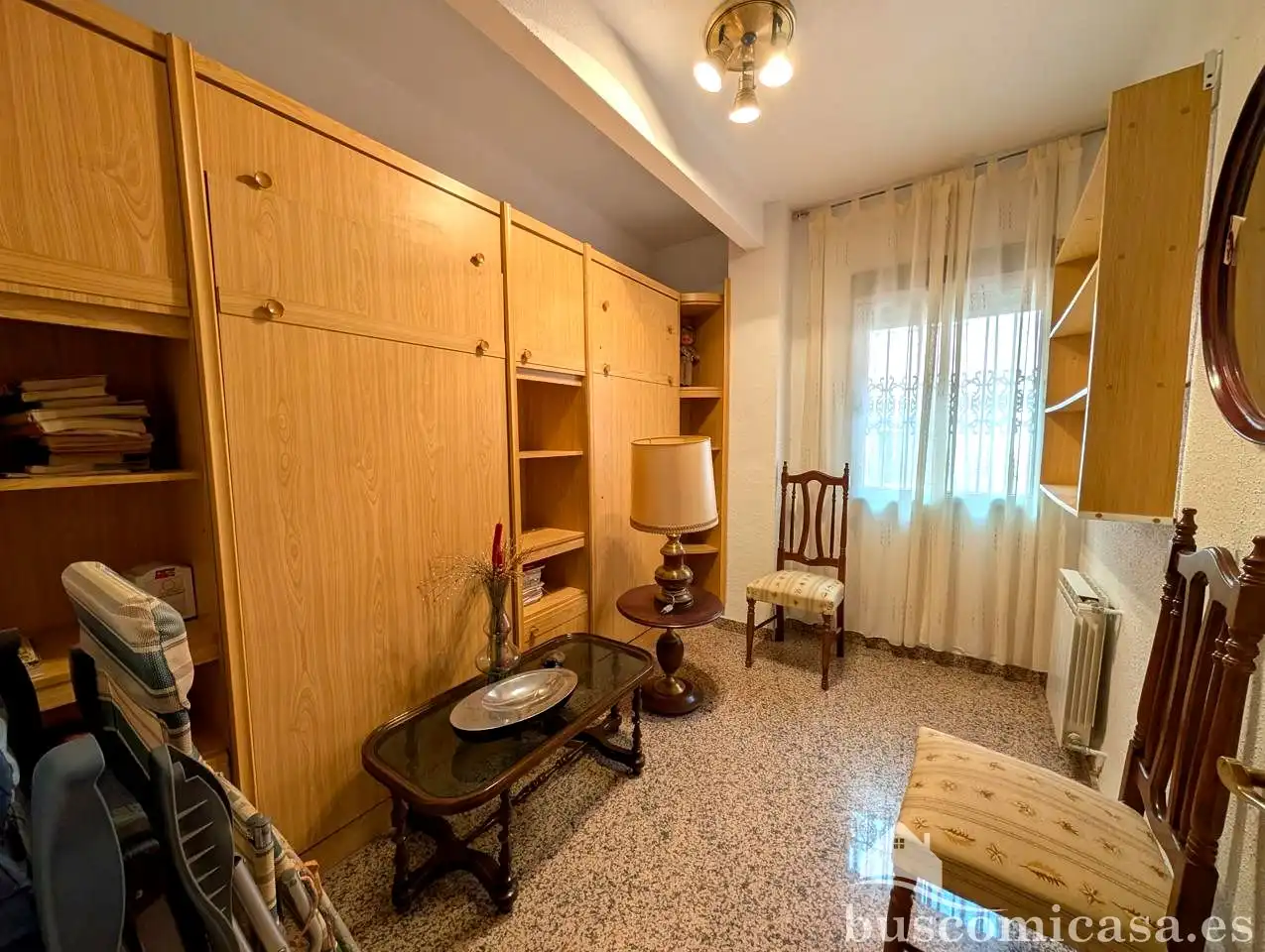 Dormitori de Casa o xalet en venda en Linares amb Aire condicionat, Calefacció i Jardí privat