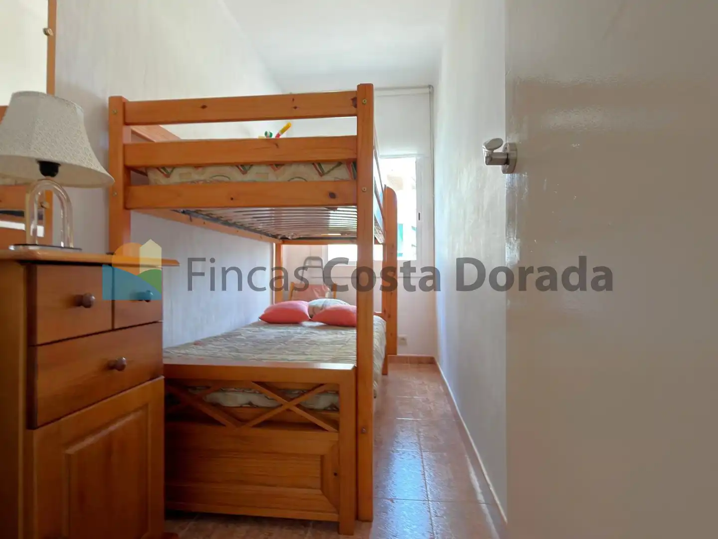 Piso en venta en Cunit con Aire acondicionado, Terraza y Amueblado
