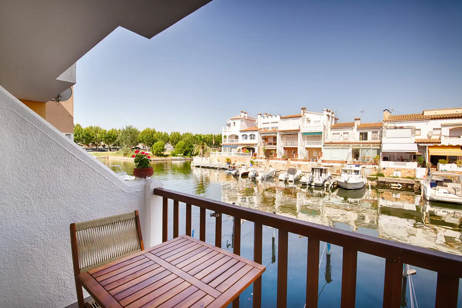 Piso con terraza en venta en Alberes