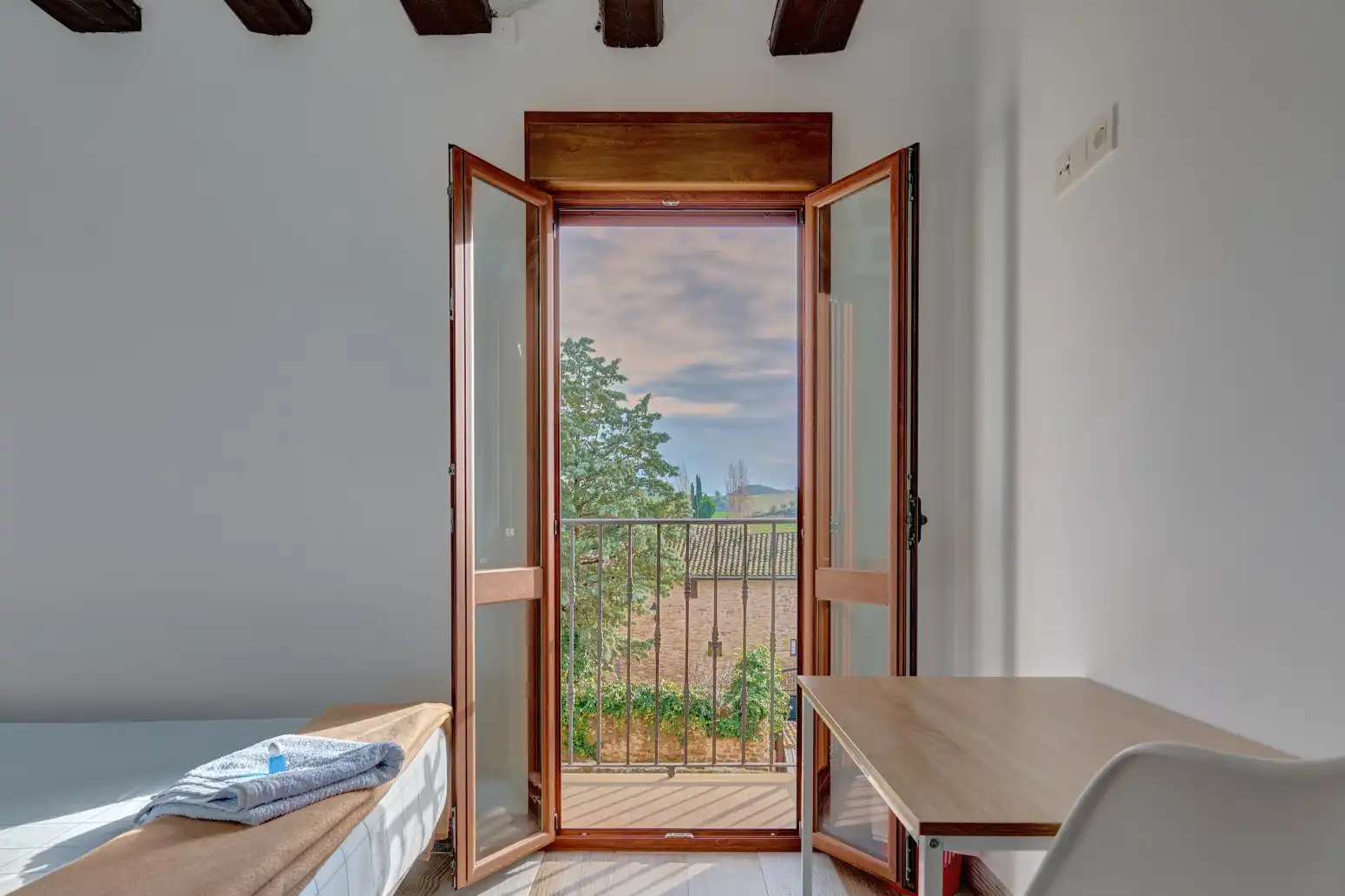 Bedroom of Detached homes for sale in Mañeru  with Air Conditioner, Heating and Private garden