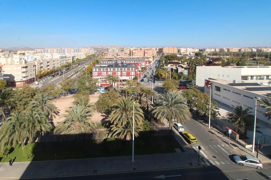 Àtic de lloguer a Carrer Baltasar Brotons Garcia, 2, Ciutat Esportiva