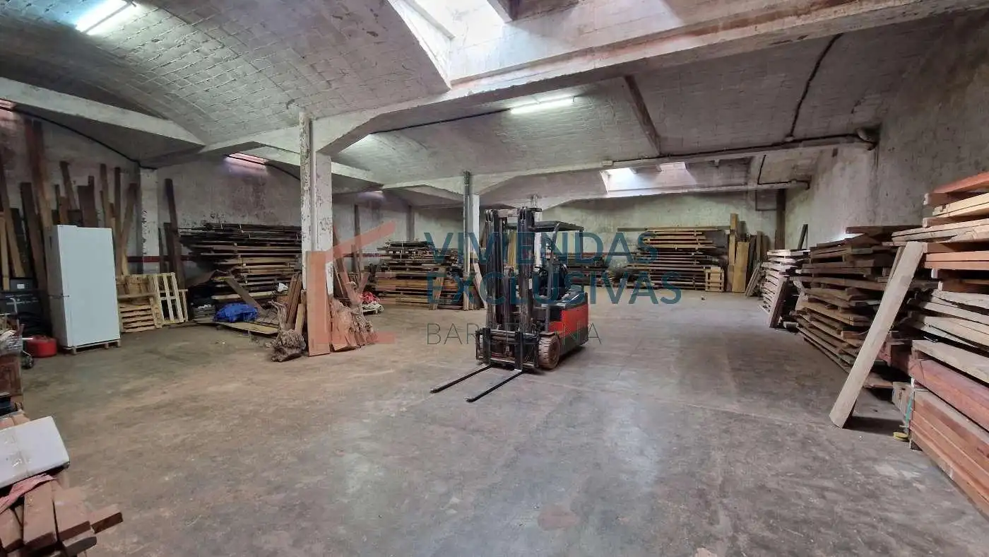 Local comercial en venta en Carrer de Llançà, imagen 18