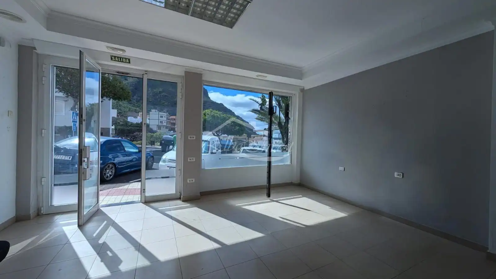 Local en venta en Santiago del Teide con Alarma