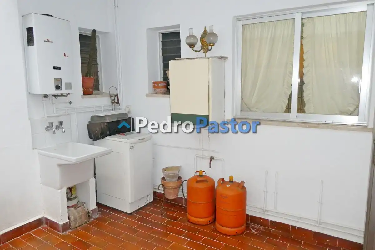 Cocina de Piso en venta en Dénia con Aire acondicionado, Calefacción y Piscina