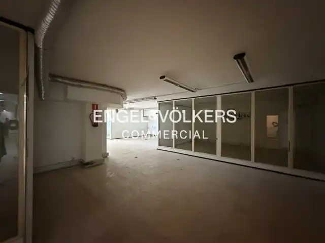 Büro zum Verkauf in Esplugues de Llobregat