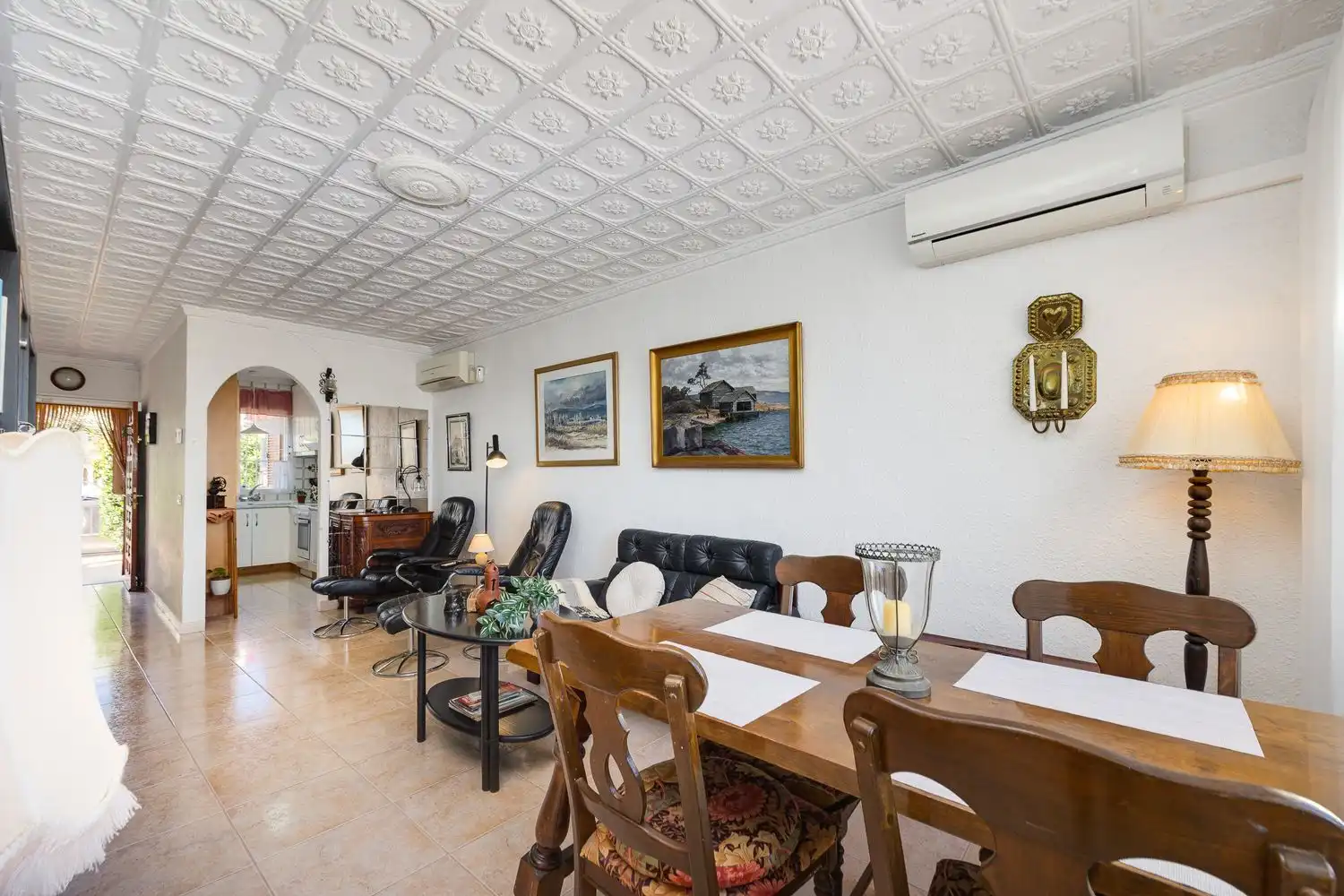 Comedor de Casa adosada en venta en Torrevieja con Aire acondicionado, Calefacción y Jardín privado