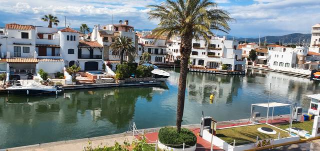 Apartamento en Venta en Carrer Poblat Típic-Gregal, 22 en Moxó - Sant Mori