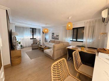 Flat with lift for sale in Calle Calle Alcalá
