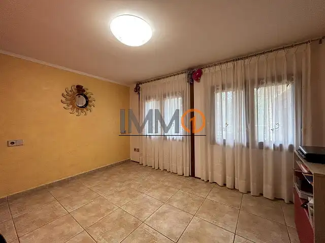 Casa aparellada en venda a Fontaneda, imagen 12
