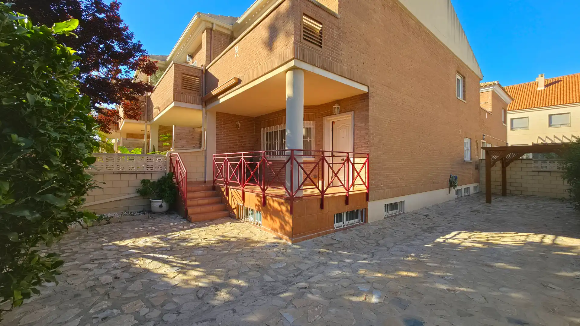 Casa o xalet de lloguer a Plaza María Muntaner, Centro