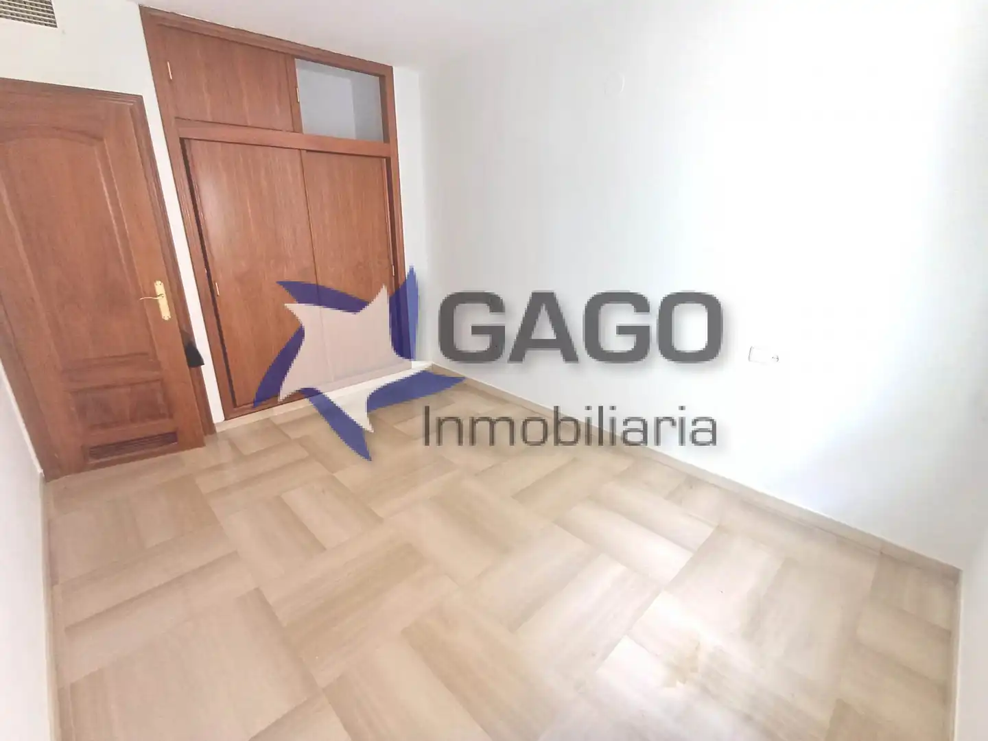 Flat for rent in Córdoba  with Air Conditioner, Heating and Terrace