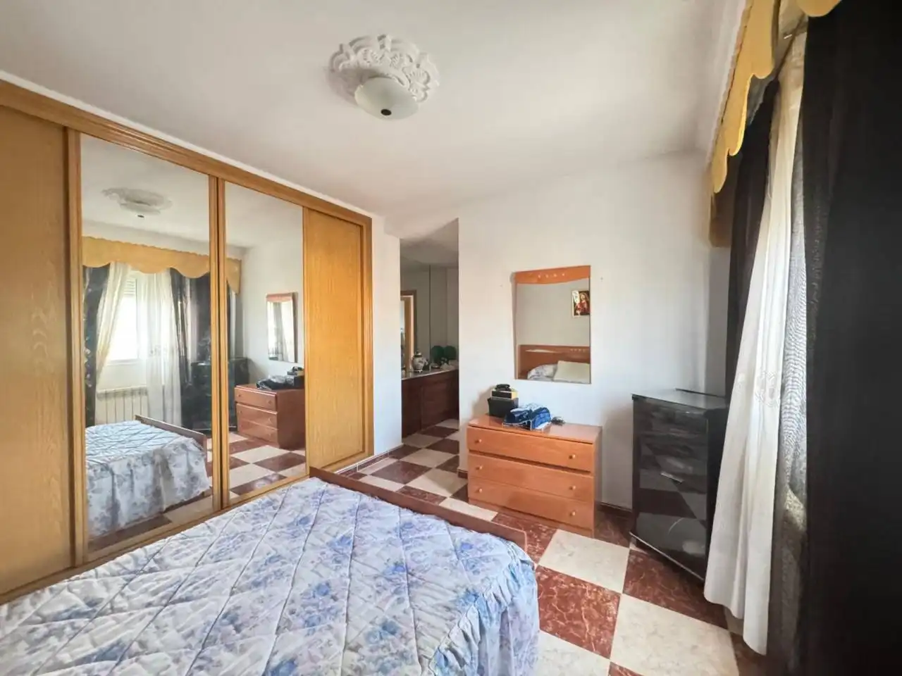 Habitación de Casa o chalet en venta en Meco con Calefacción, Jardín privado y Terraza
