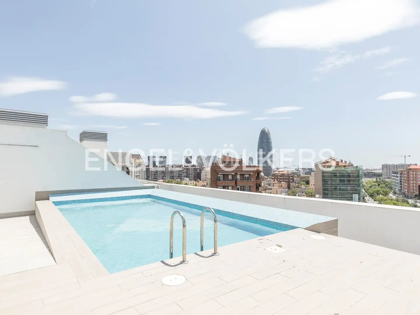 Flat with terrace for sale in Sant Martí, imagen 4