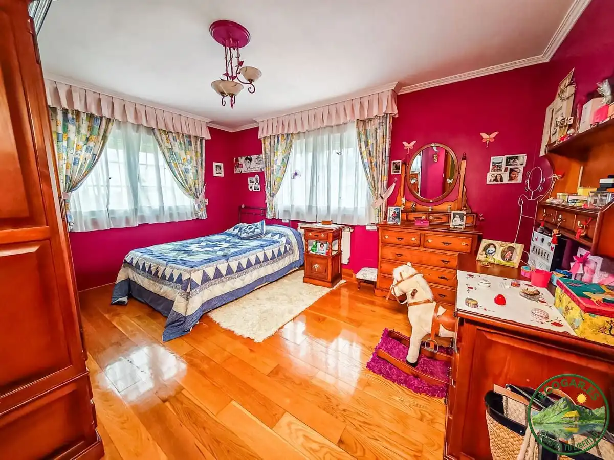 Habitación de Casa o chalet en venta en Cacabelos con Calefacción, Jardín privado y Terraza