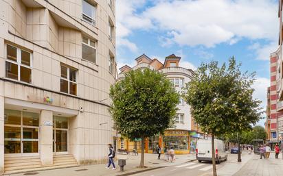 Vista exterior de Pis en venda en Gijón 