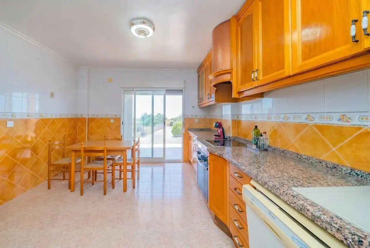Kitchen of Houses for sale in Alicante / Alacant  with Private garden, Terrace and Swimming Pool