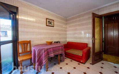 Flat for sale in CL VAZQUEZ DE MELL,, Vallobín