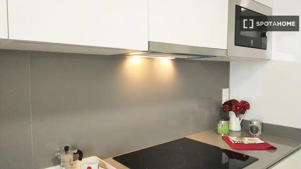 Kitchen of Flat for rent in Alfara del Patriarca  with Air Conditioner, Heating and Furnished