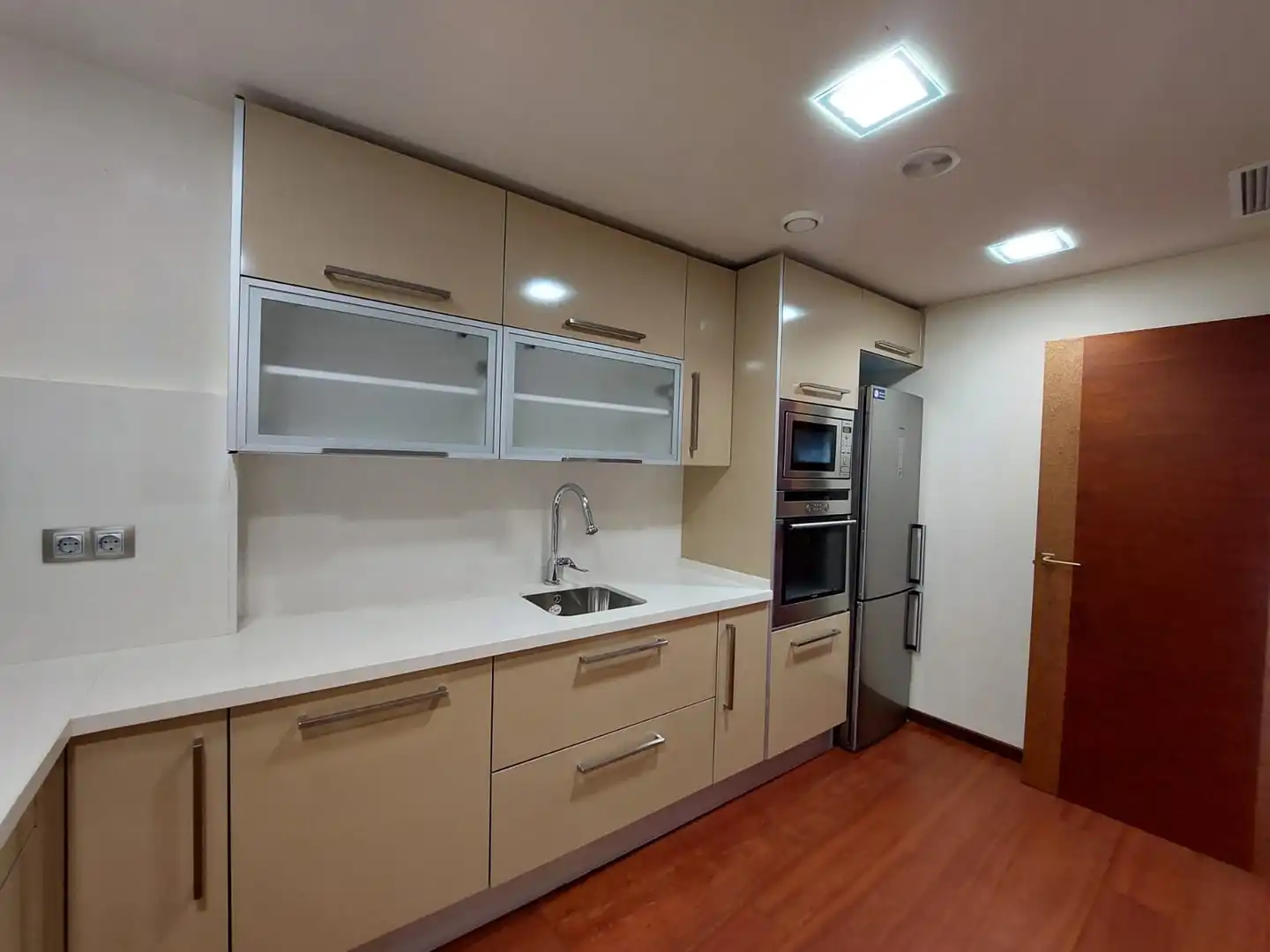 Dúplex de alquiler en Calle Estany, Nou Eixample Sud