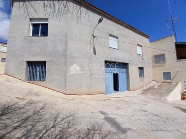 Individuel à vendre à Monóvar  / Monòver