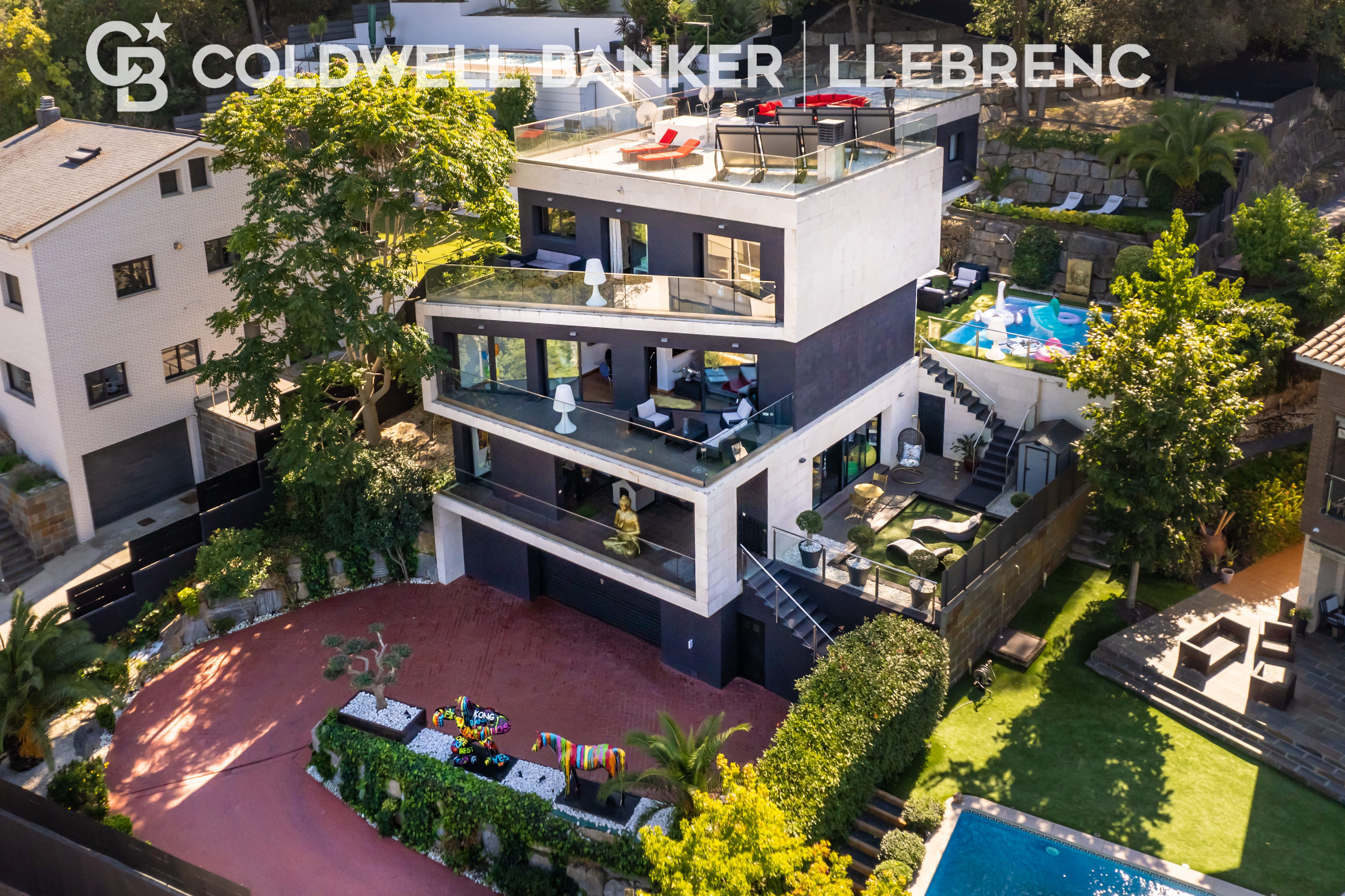 Vista exterior de Casa o chalet en venta en  Barcelona Capital con Aire acondicionado, Calefacción y Jardín privado