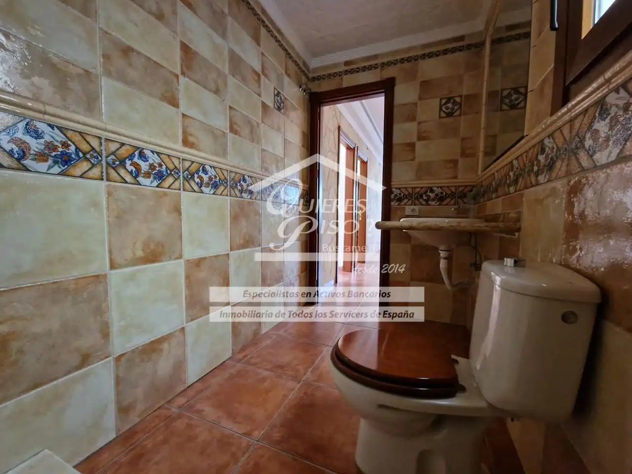 Bathroom of Ground floor for sale in Ingenio