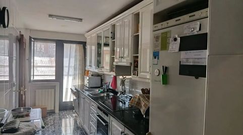 Foto 2 de Piso en venta en Avenida de América, 27, Zona Alta, Ponferrada