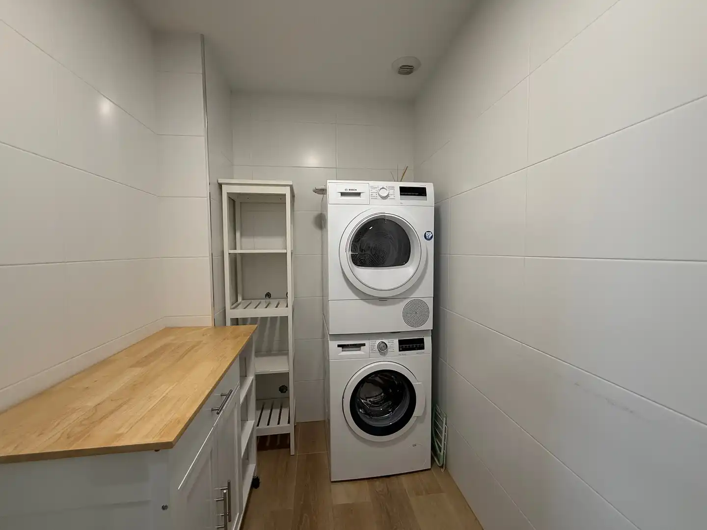 Piso de alquiler en A Coruña Capital  con Calefacción y Trastero