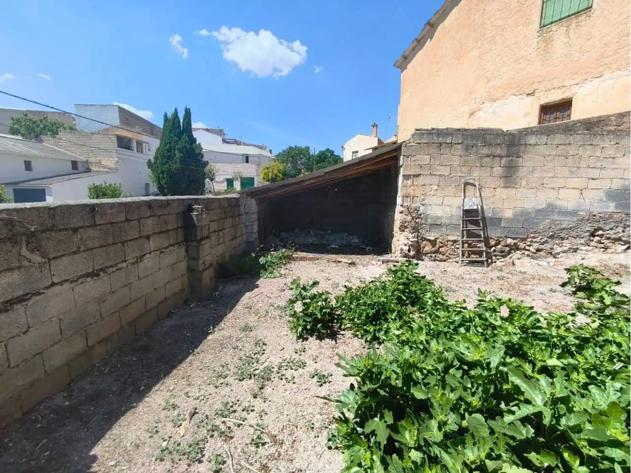 Houses for sale in Escúzar  with Private garden