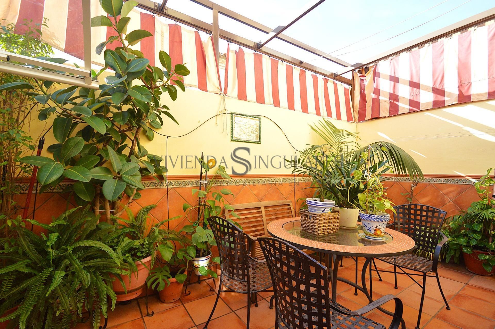 Terrassa de Casa adosada en venda en Alcalá de Guadaira amb Aire condicionat, Terrassa i Traster