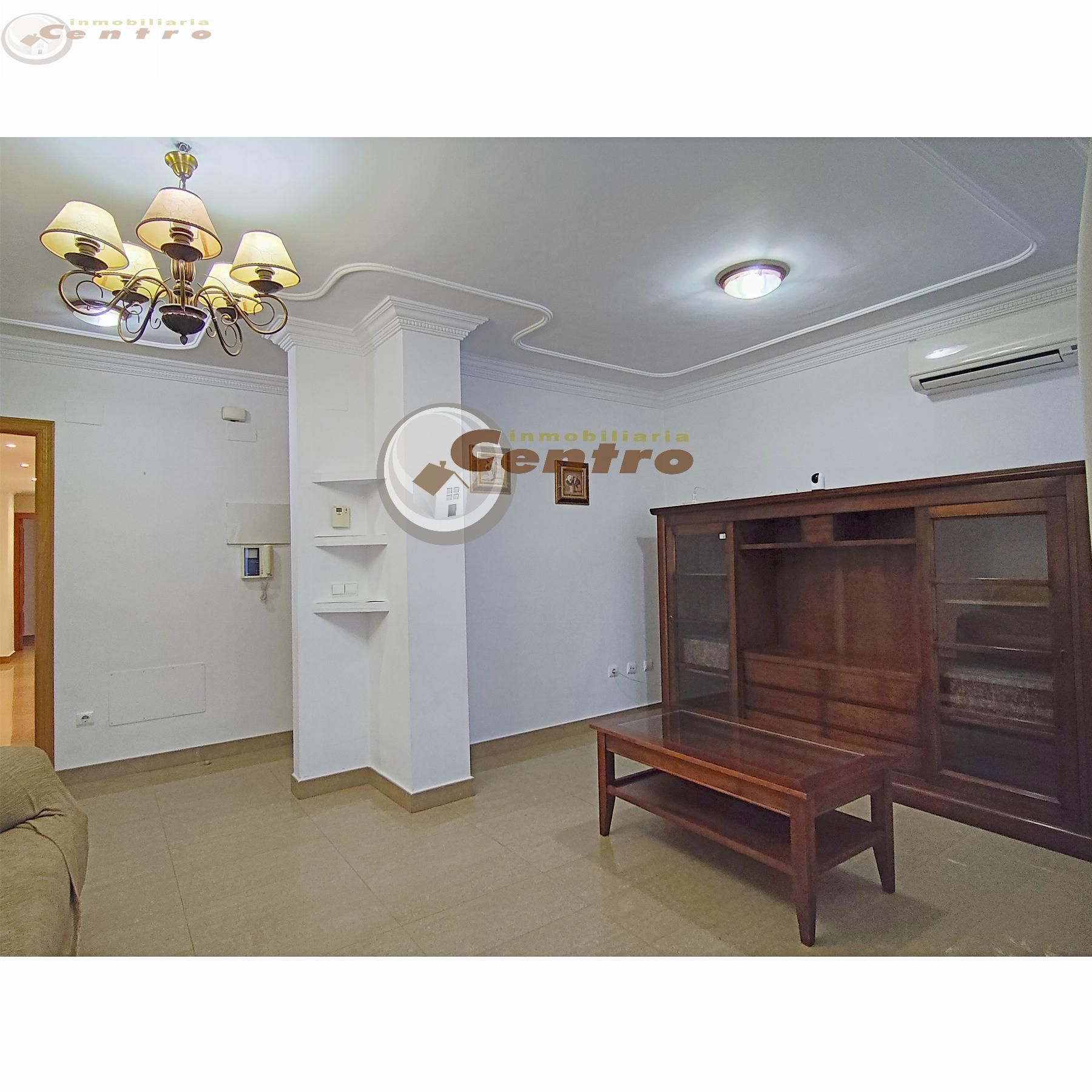 Pis en venda en  Albacete Capital amb Aire condicionat, Calefacció i Terrassa