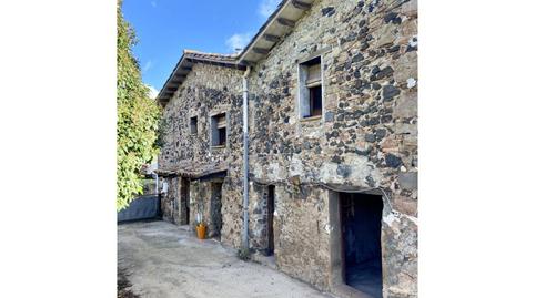 Foto 3 de Casa adosada en venda a Santa Pau, Girona