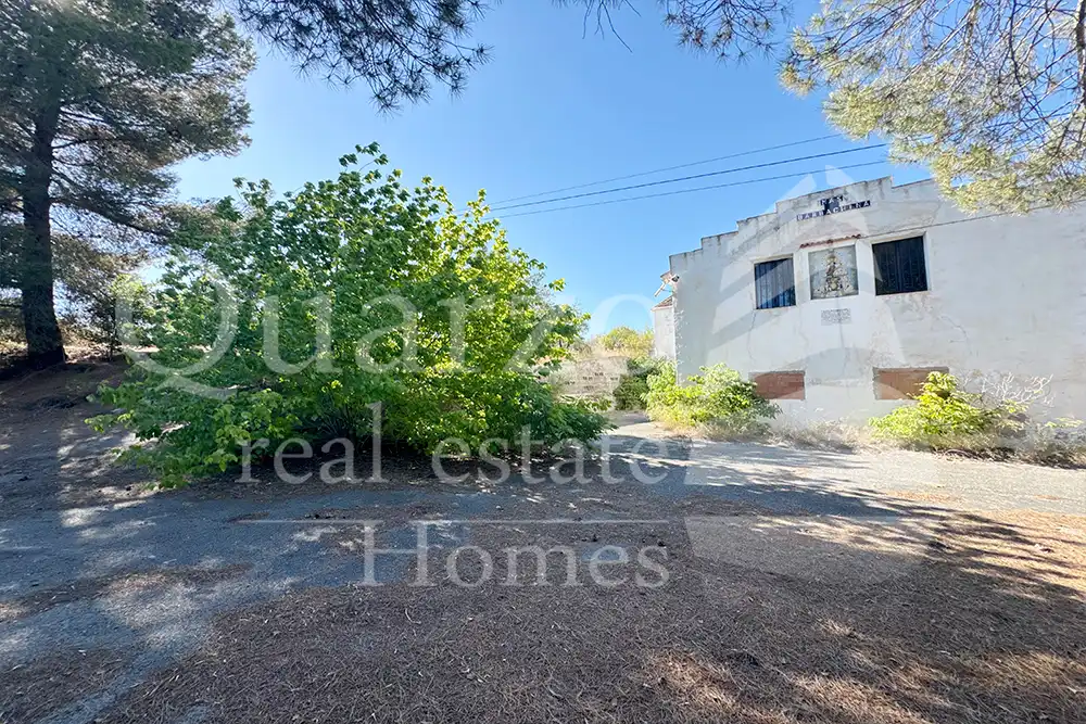 Houses for sale in Benilloba  with Heating, Private garden and Storage room