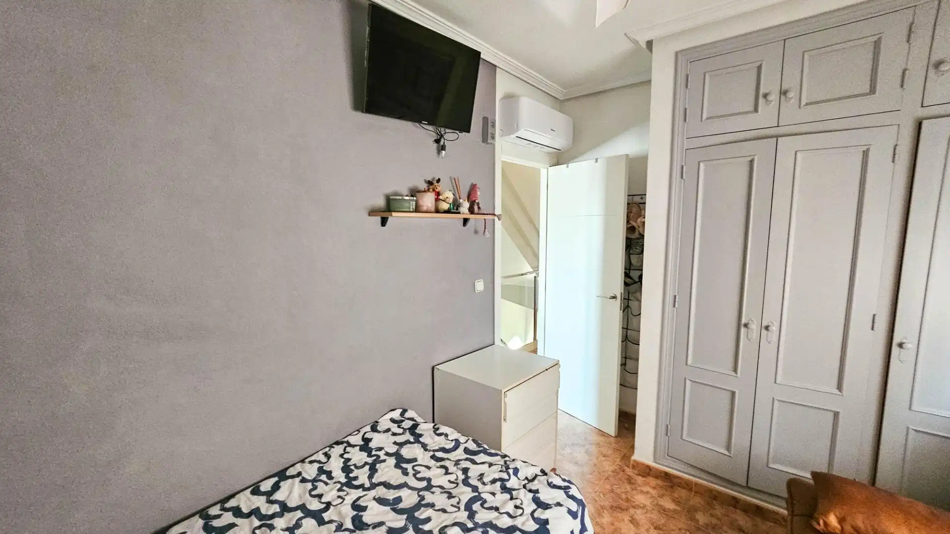 Habitación de Casa o chalet en venta en Orihuela con Piscina