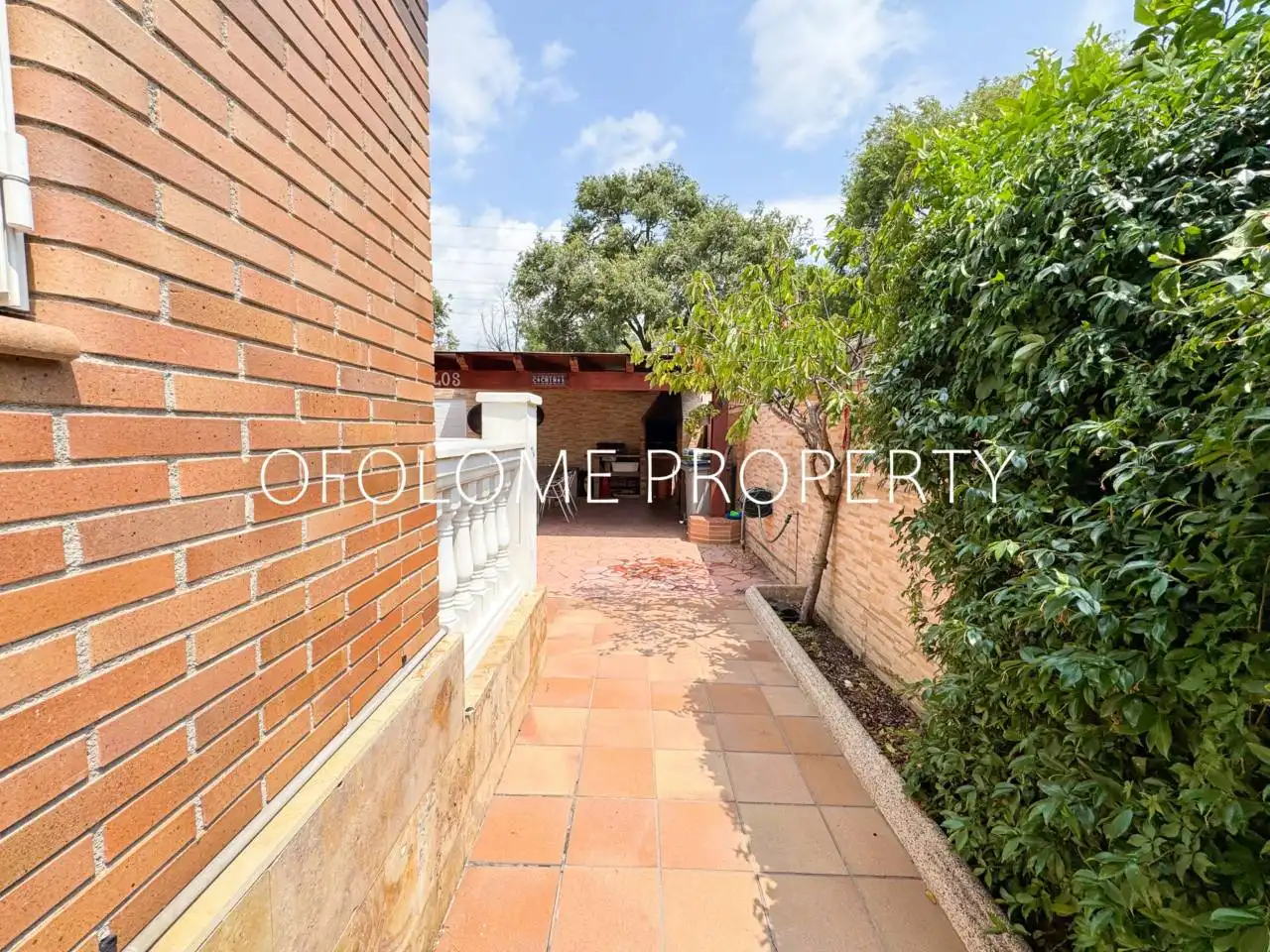 Vista exterior de Casa o chalet en venta en Santa Perpètua de Mogoda con Aire acondicionado, Calefacción y Jardín privado