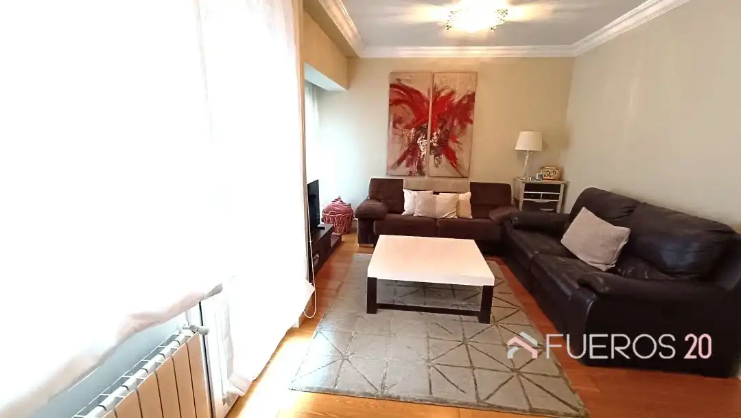 Sala de estar de Piso en venta en Barakaldo  con Calefacción, Terraza y Balcón