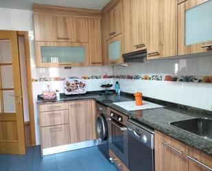 Kitchen of Flat for sale in Valderas