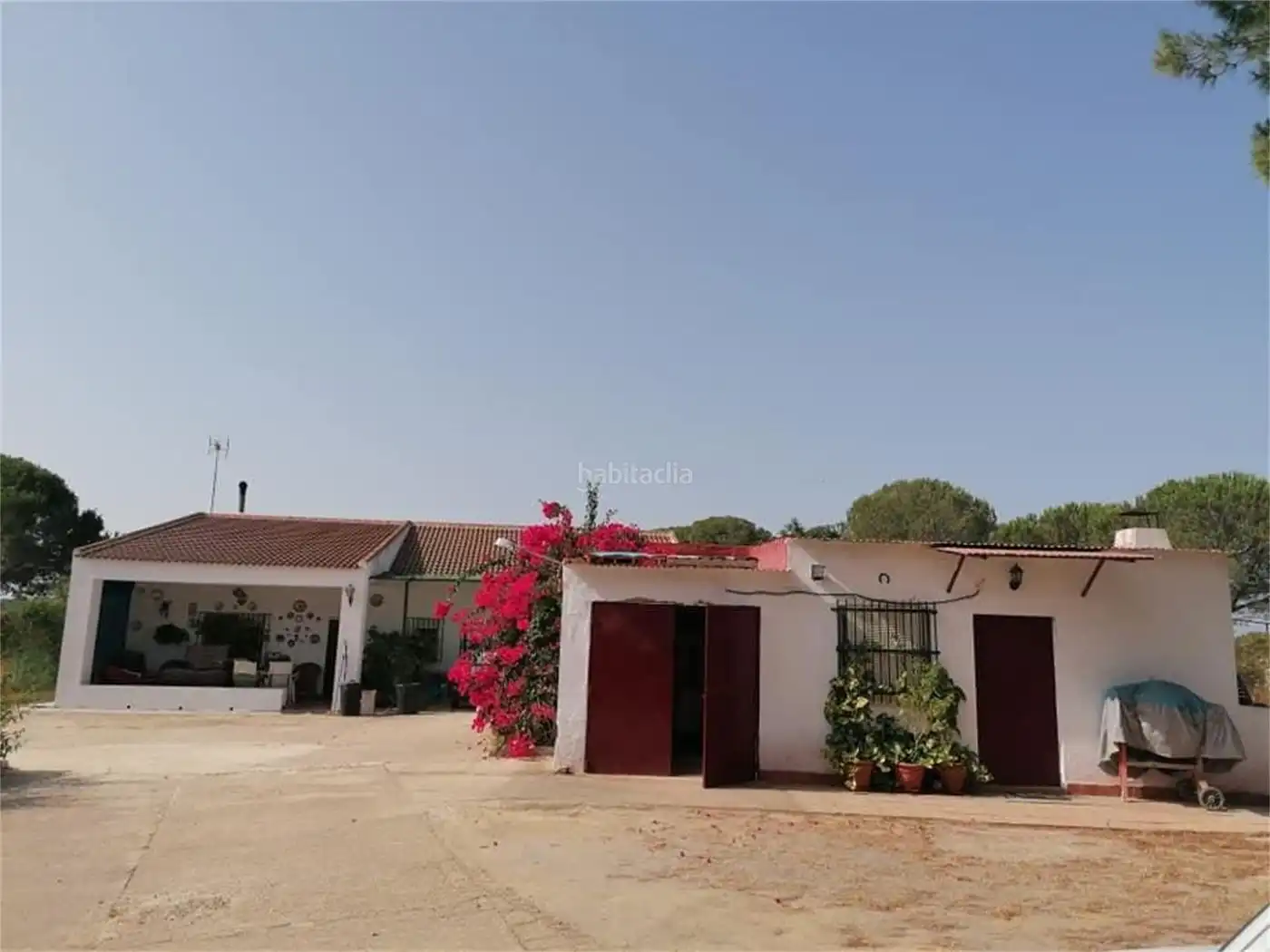 Casa en venda a Avenida de Lucena del Puerto 64