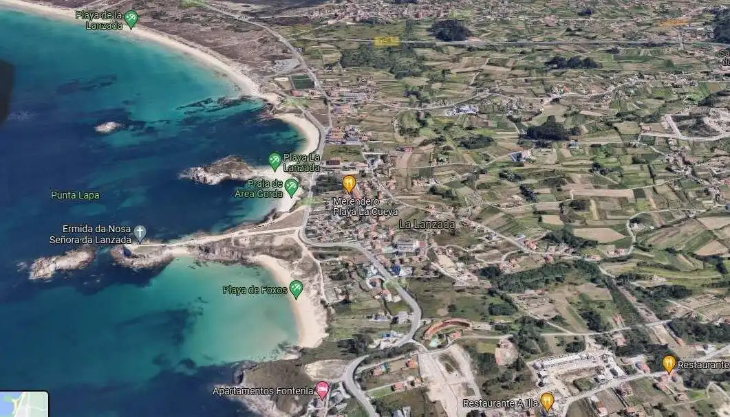 Residencial en venda en Sanxenxo
