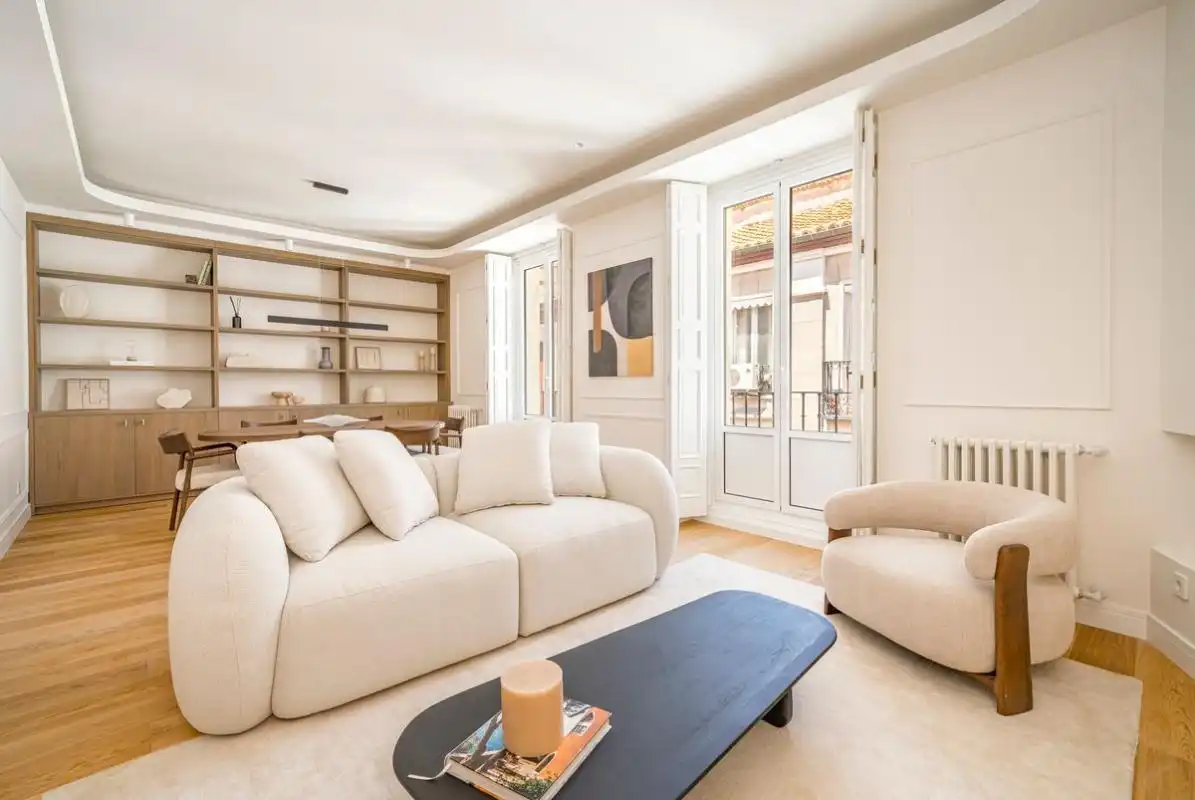 Flat with lift for sale in C. del Molino de Viento