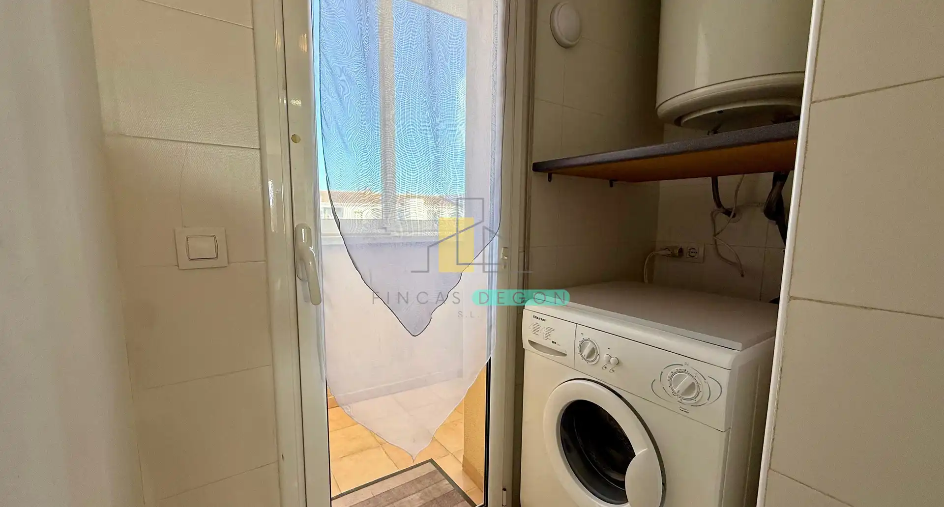 Terraza de Apartamento en venta en Empuriabrava con Calefacción, Terraza y Amueblado