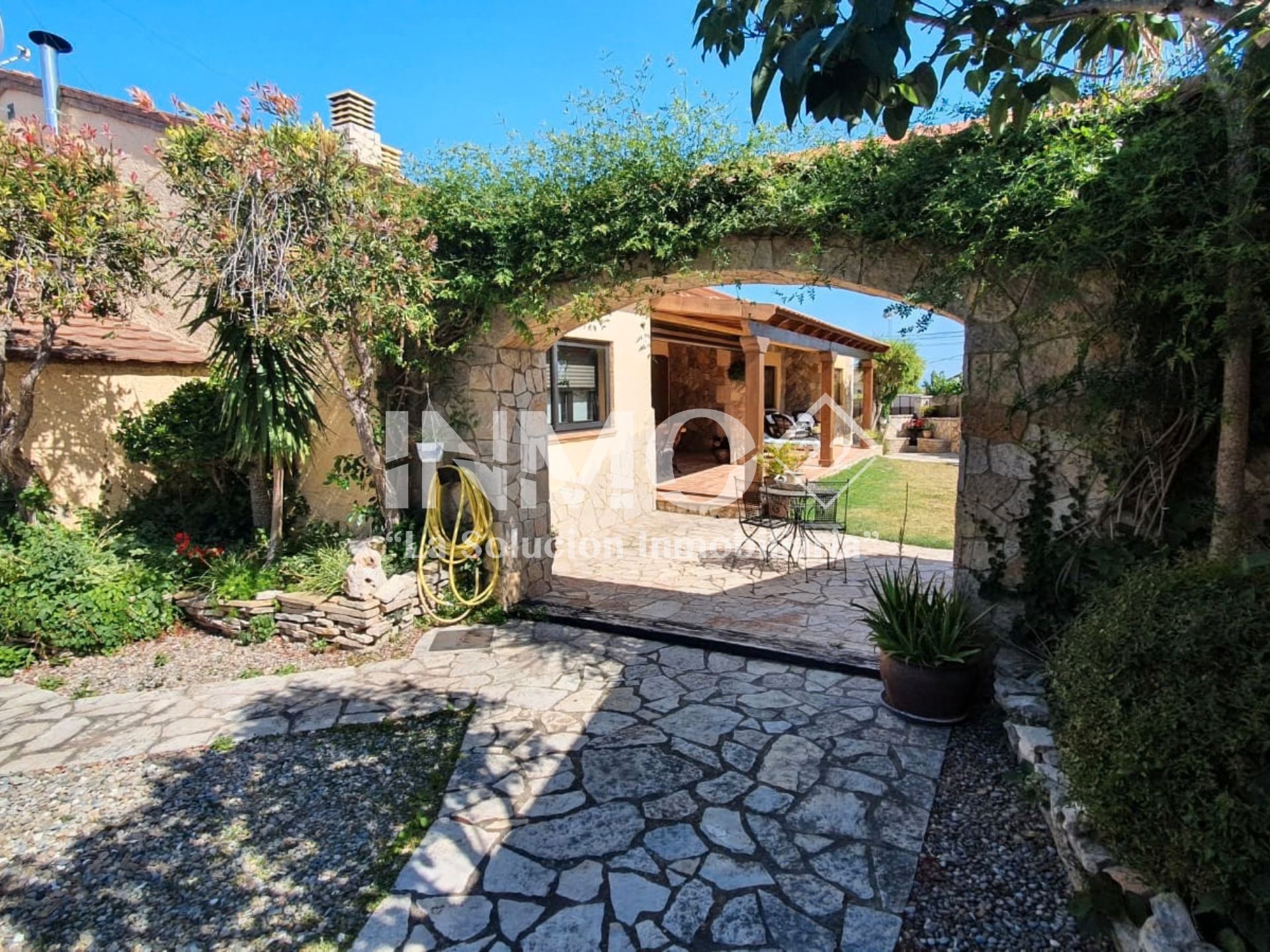 Exterior view of House or chalet for sale in Botarell  with Air Conditioner, Heating and Private garden