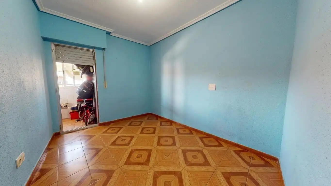 Flat for sale in Madrid  with Heating